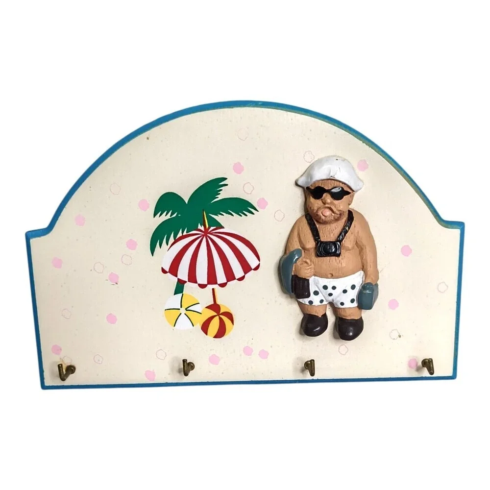 1989 Beachcombers Wooden Wall Mount For Keys Novelty Coastal Beach Guy